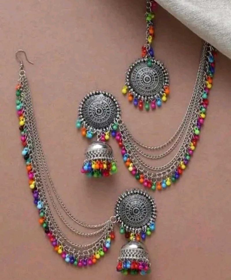 Traditional Multicolour Bahubali Earrings and Maan