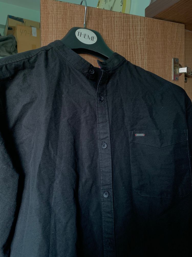 Men’s Black chinese collar Shirt ( Size L )