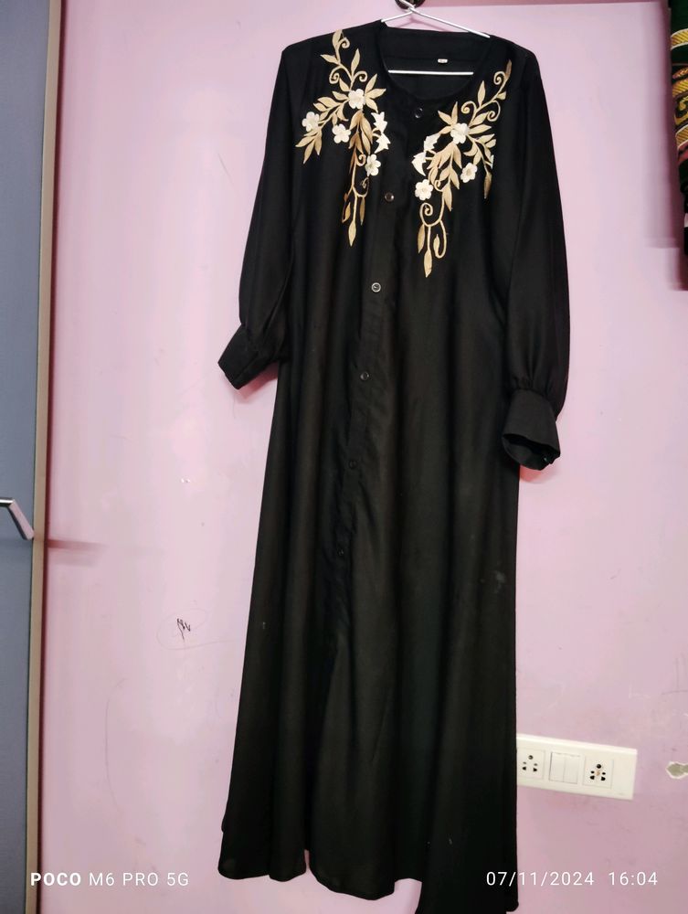 Abaya Black Color With Embroidery Work