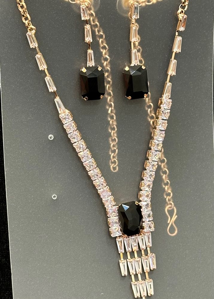 Gold Black Diamond Set