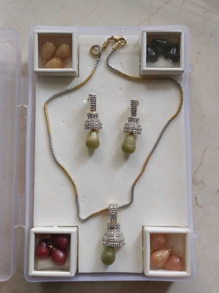 Interchangeable Beads Necklace