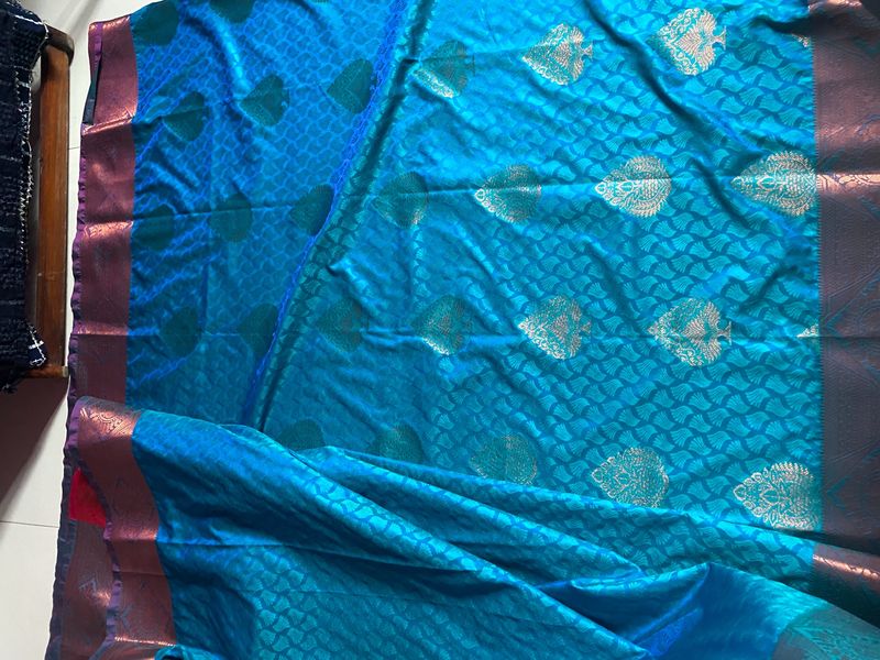 New Kanjivaram Saree With Blouse Piece