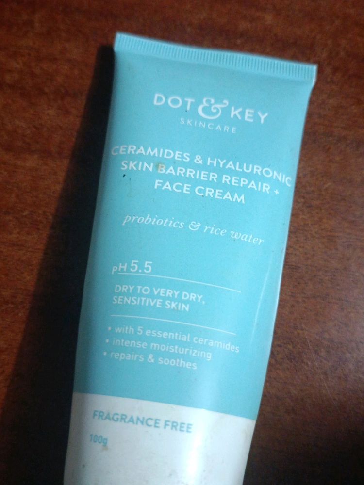 Dot & Key Ceramides nd Hyaluronic Skin Barrier Rep