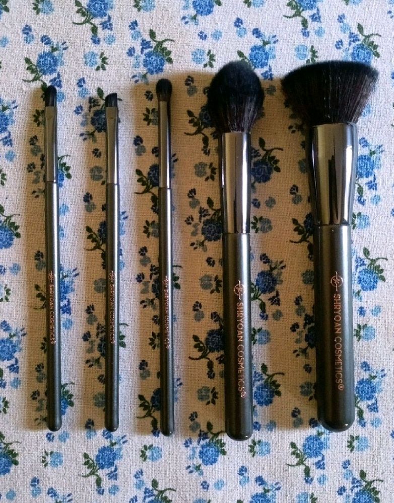 Shryoan Cosmetics Brush Set