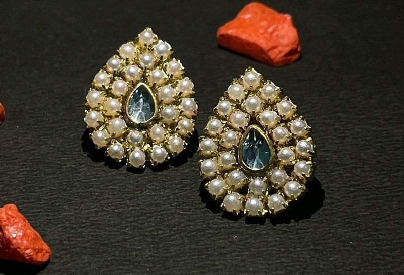 Beautiful Earings Studs