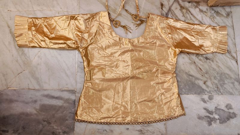 Golden Chauli For Lehnga