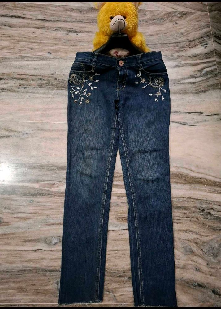 Offer Price! Stylish Blue Jeans👖