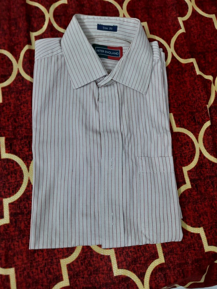 Peter England  Casual Half Sleeve Shirt