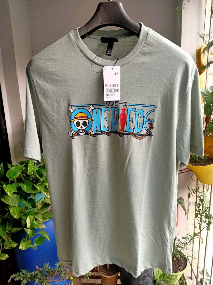 One Piece Anime T-shirt L,M,XL Size Available