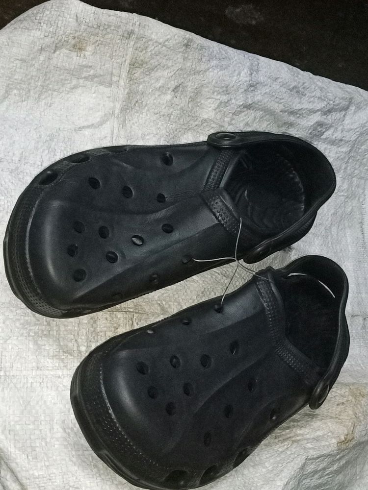 Black Crocs - Size 9 (26.2cm) | Good Condition