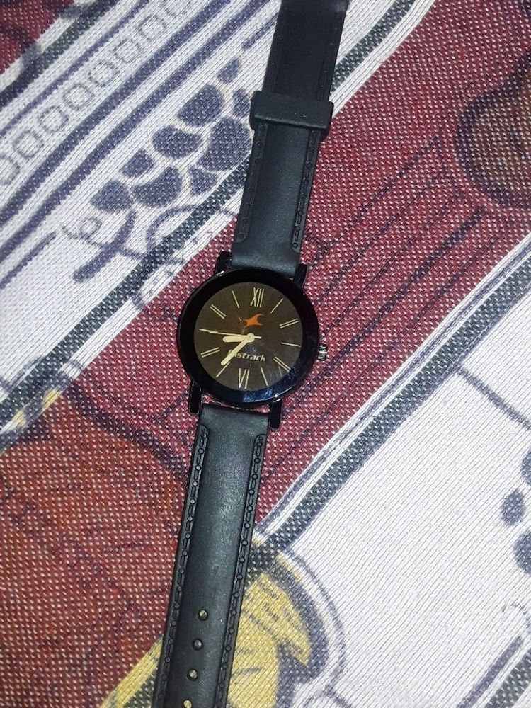 I am Selling a watch Which Has Very Good Look