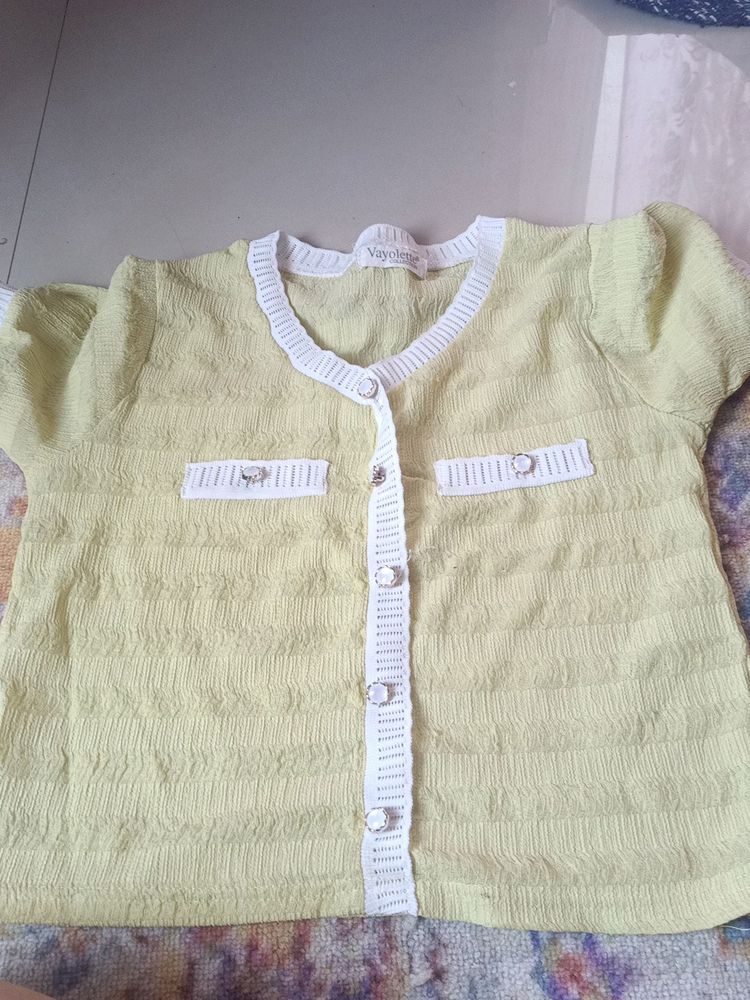 Top With Good Condition