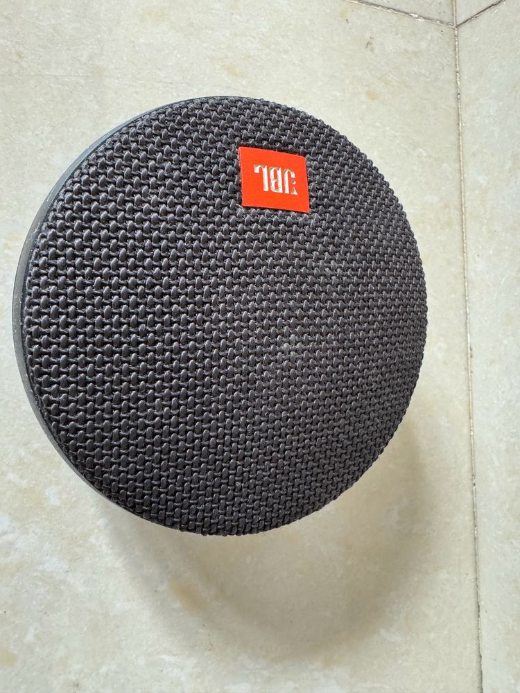 JBL Clip 2 Speakers