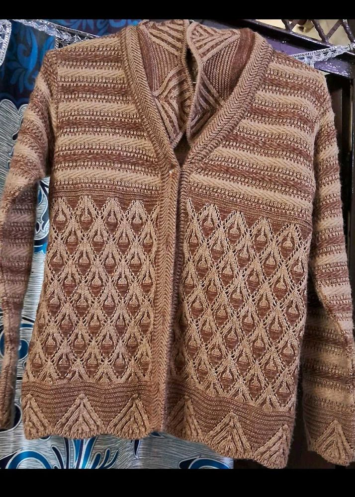 Beautiful New Warm Sweater