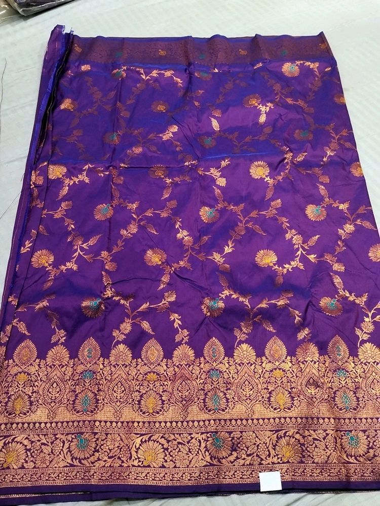 Silk Saree With Copper Weving