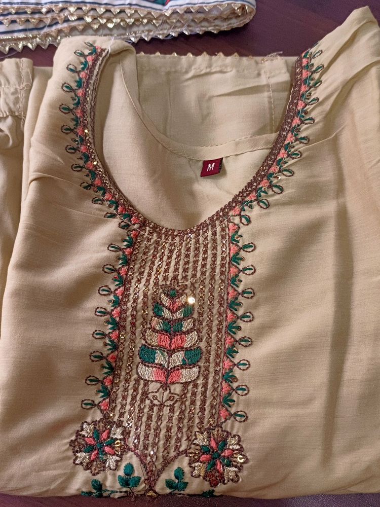 Kurti Set