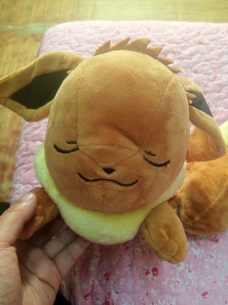 Pokemon @Eevee Plushie