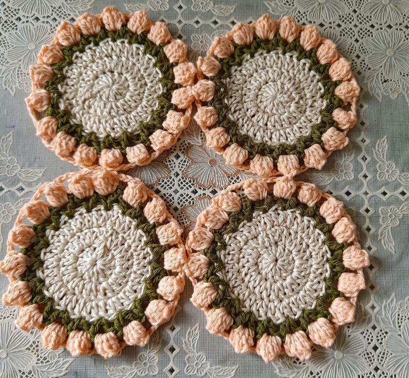 Crochet Tulip Tea Coaster Set.