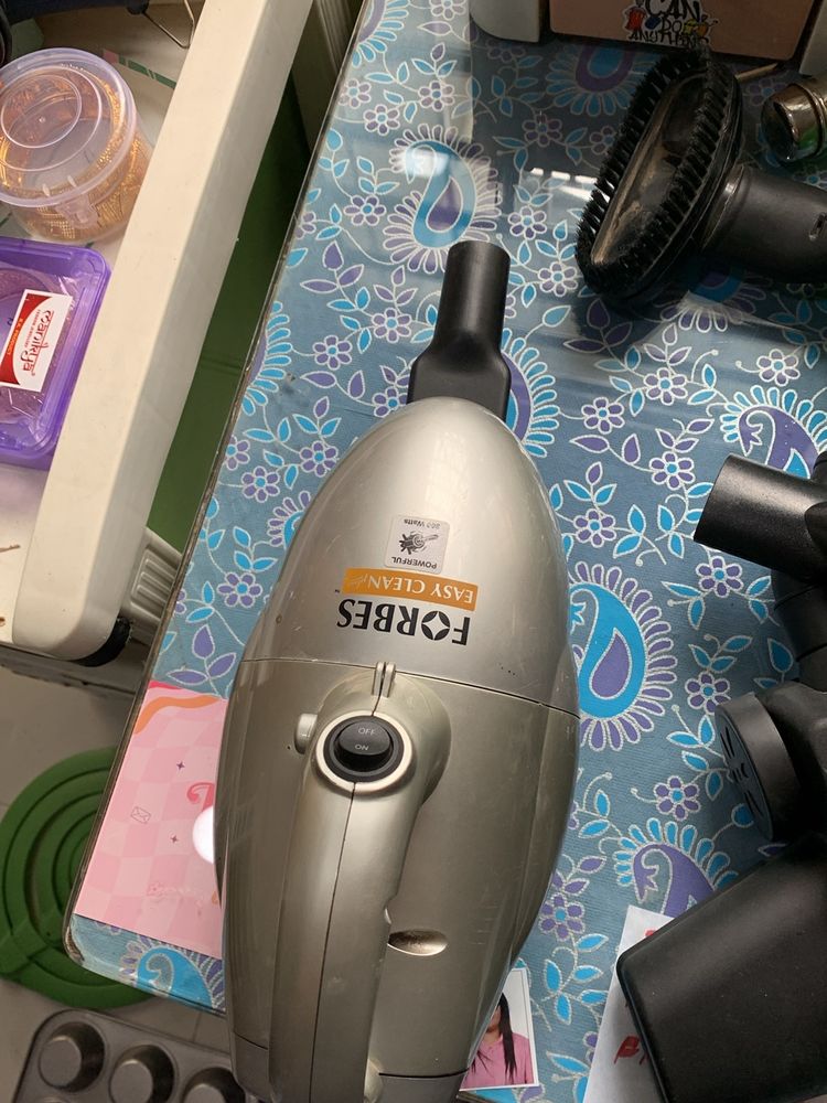 FORBES VACCUM CLEANER