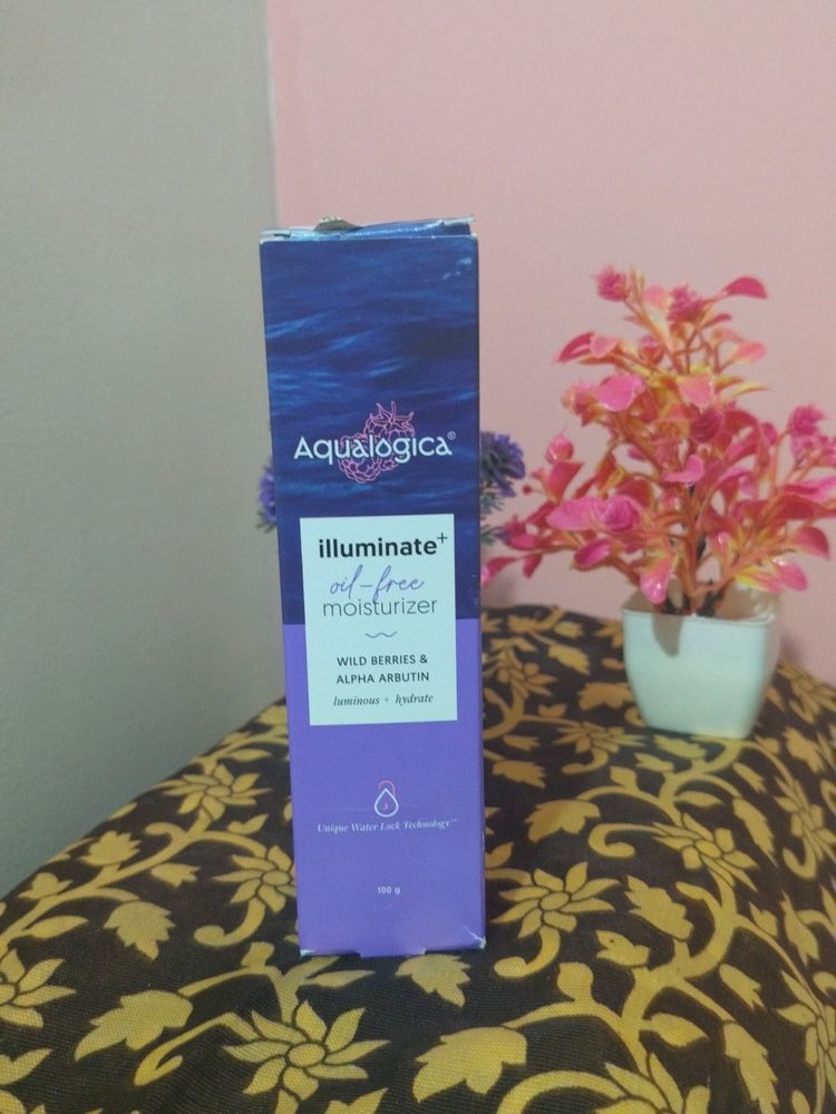 Aqualogica Oil Free Moisturizer