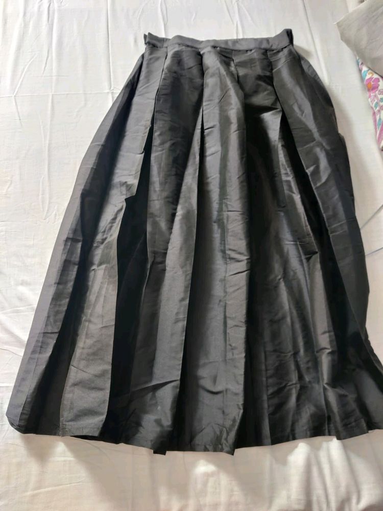 Pleated Full Length Skirt