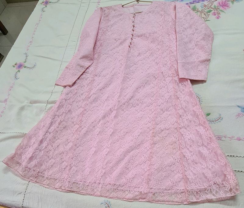 Pink net kurta with pearl buttons