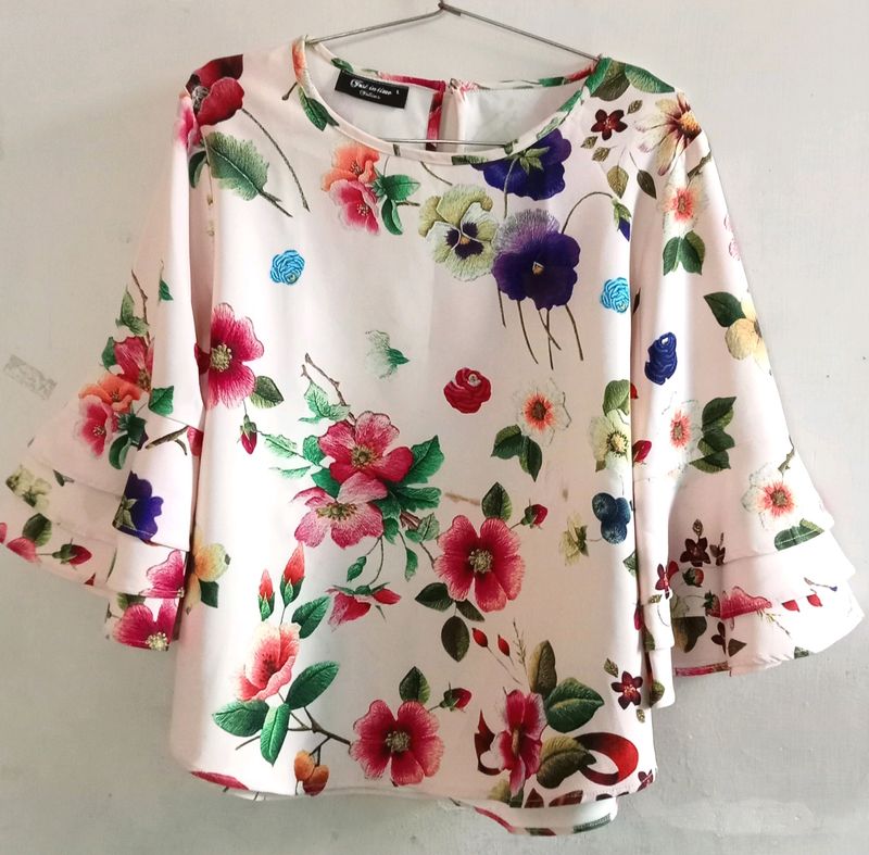 Floral With Beautiful Sleeves Top For Girls