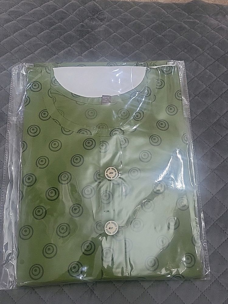 🦋✨️ CLEARANCE SALE 🫶🏻  Straight Kurti (Olive)