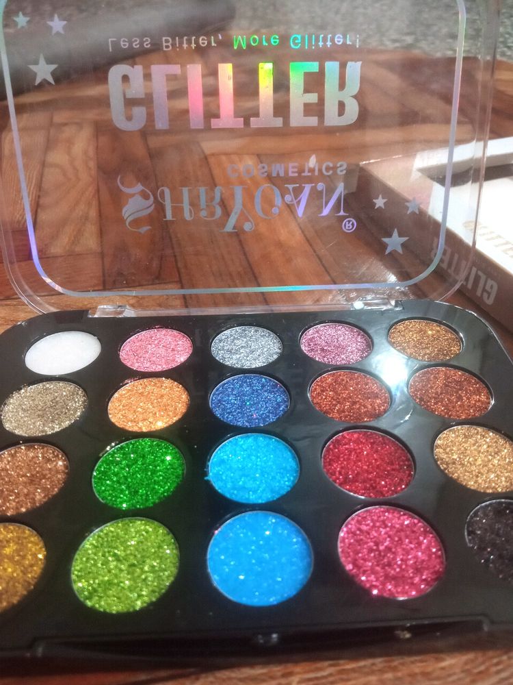 Glitter Eys Shadow