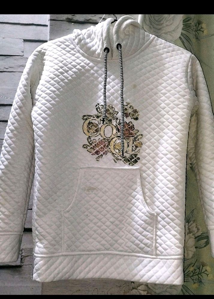 Warm Hoodie For 8 To 10 Yrs Girl