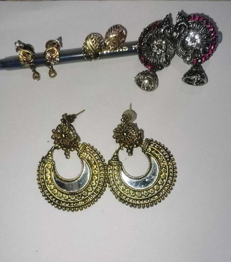 Four Pair Of Ear Jewels