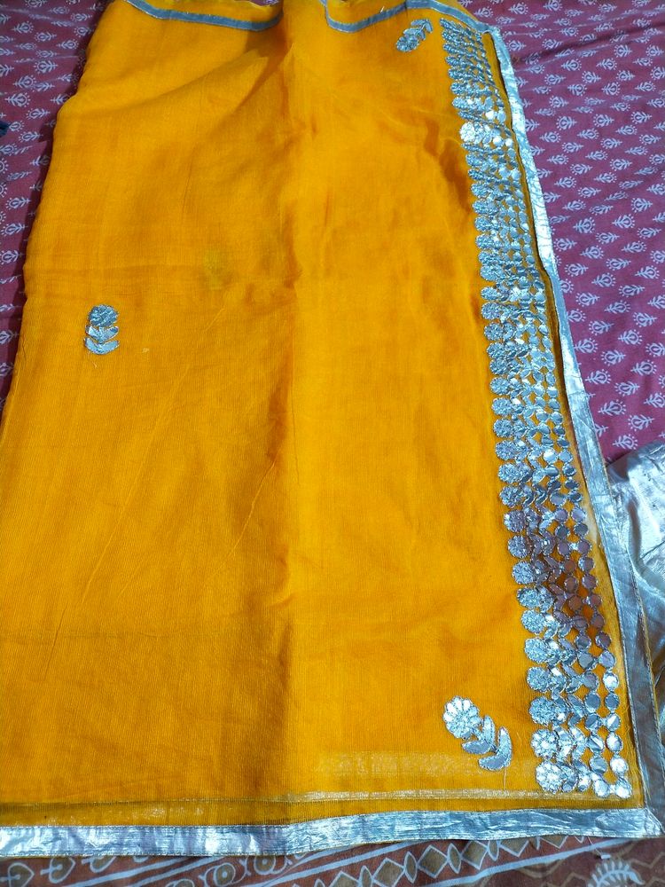 Saree With Blouse