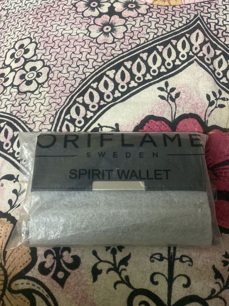 oriflame spirit wallet