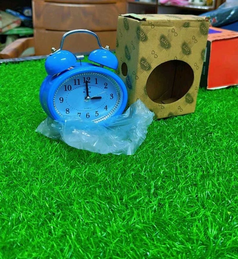 Alarm Clock (New seal packed)