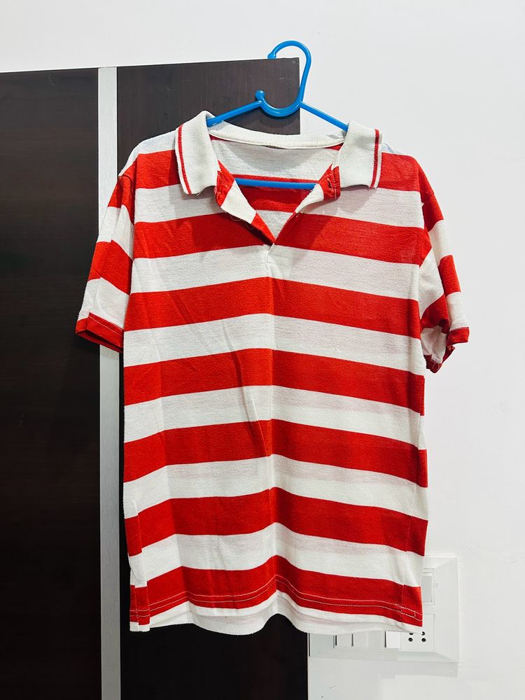 Red And White stripes Trendy Tshirt