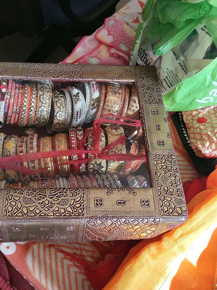 Bangle Box With Bangles