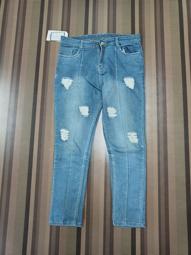 W-18 Size-32 Slim Fit Women Denim Jeans