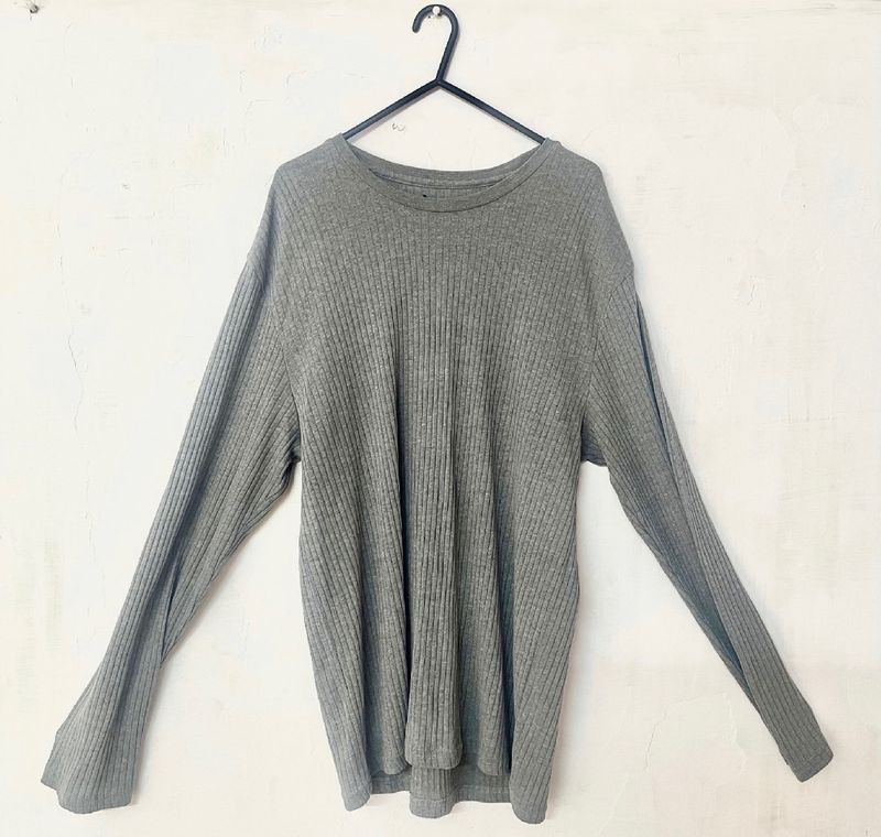 Grey Ribbed Sweatshirt Full sleeved