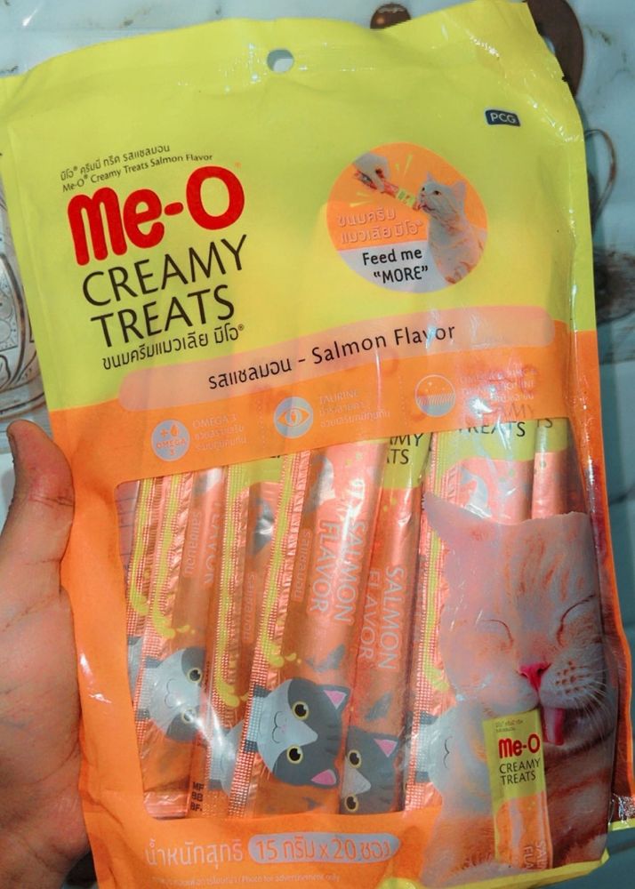 Me-O Creamy Treats