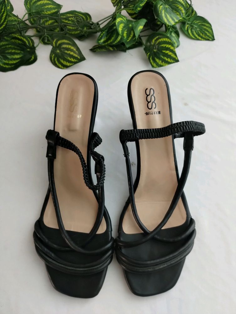 SSS Black Heels (Women)