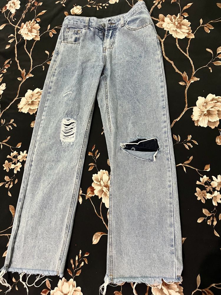 Price Drop!Wow!! “ A Korean  Damage Jeans”