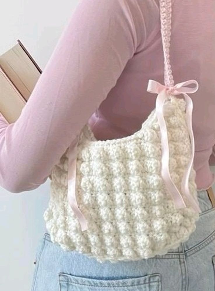 Crochet Cloud Shoulder Bag