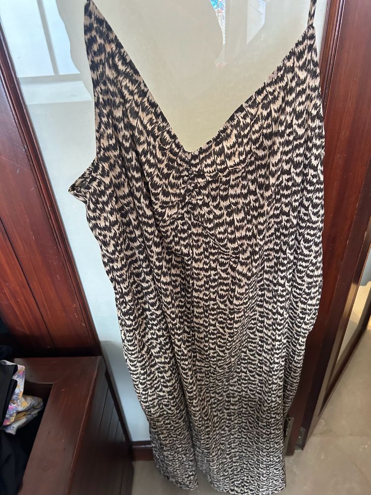 H&M Long Dress - Plus Size  - Not Worn