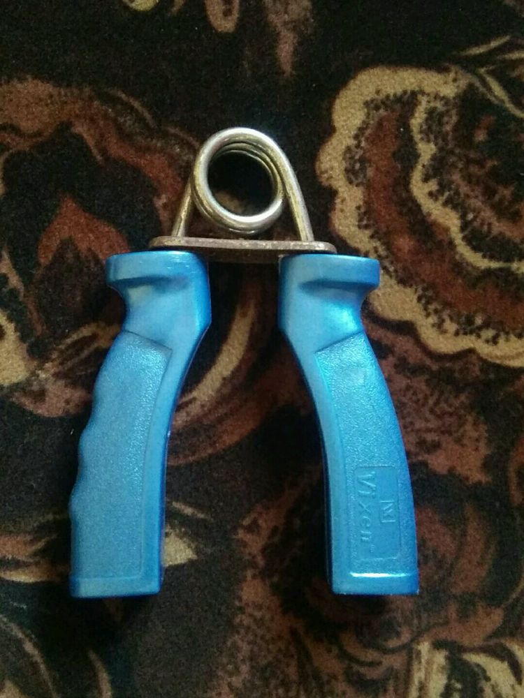 Hand Gripper/ Exercisor / Finger Strengthener