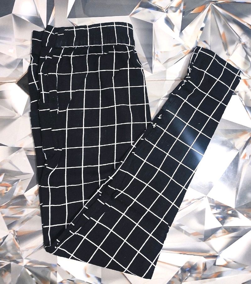 Black Checkered Jeggings