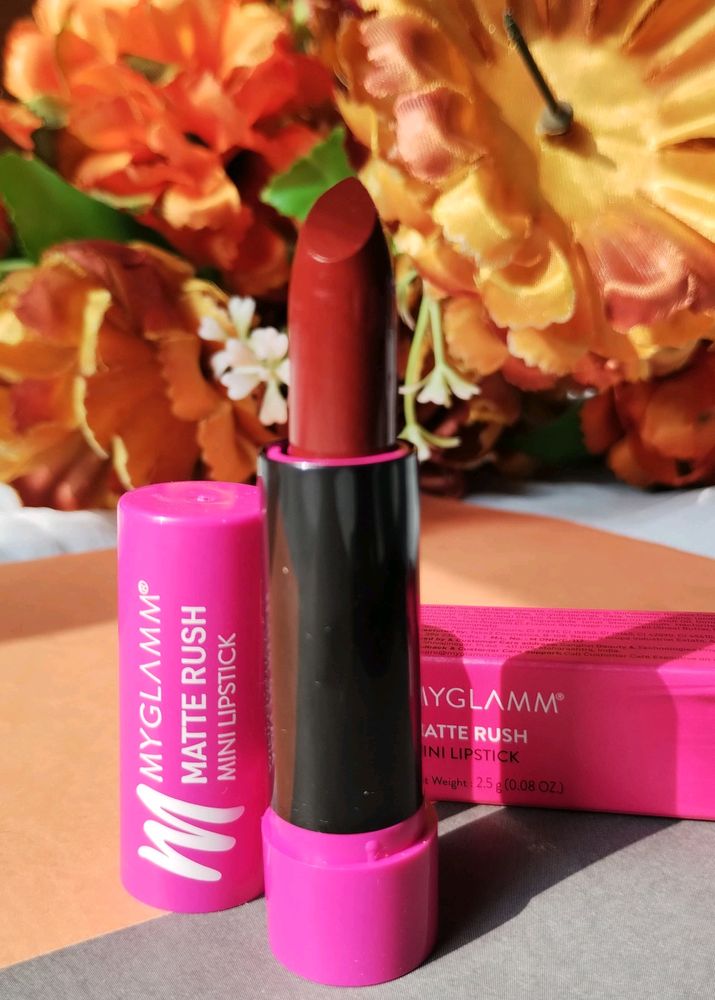 MyGlamm Matte Rush Lipstick - Rich In Birmingham