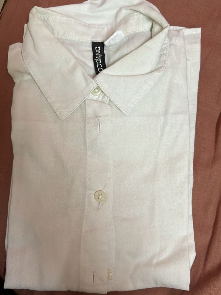 White Cotton Simple Shirt (H&M)