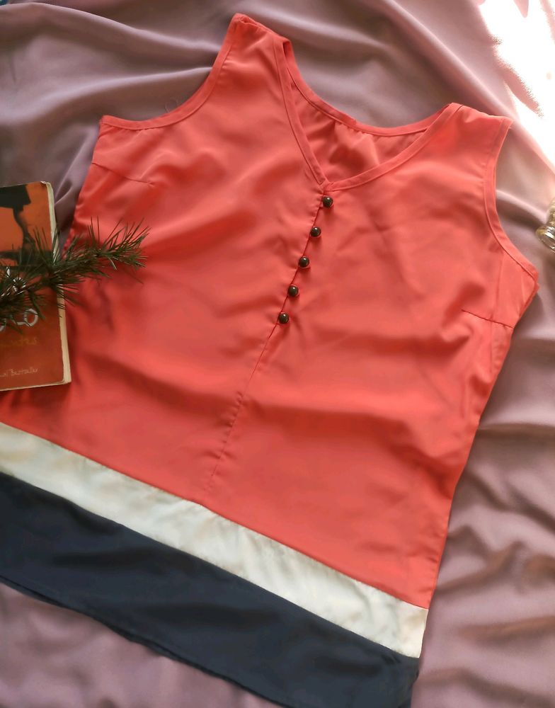 Coral Sleeveless Top 🍁