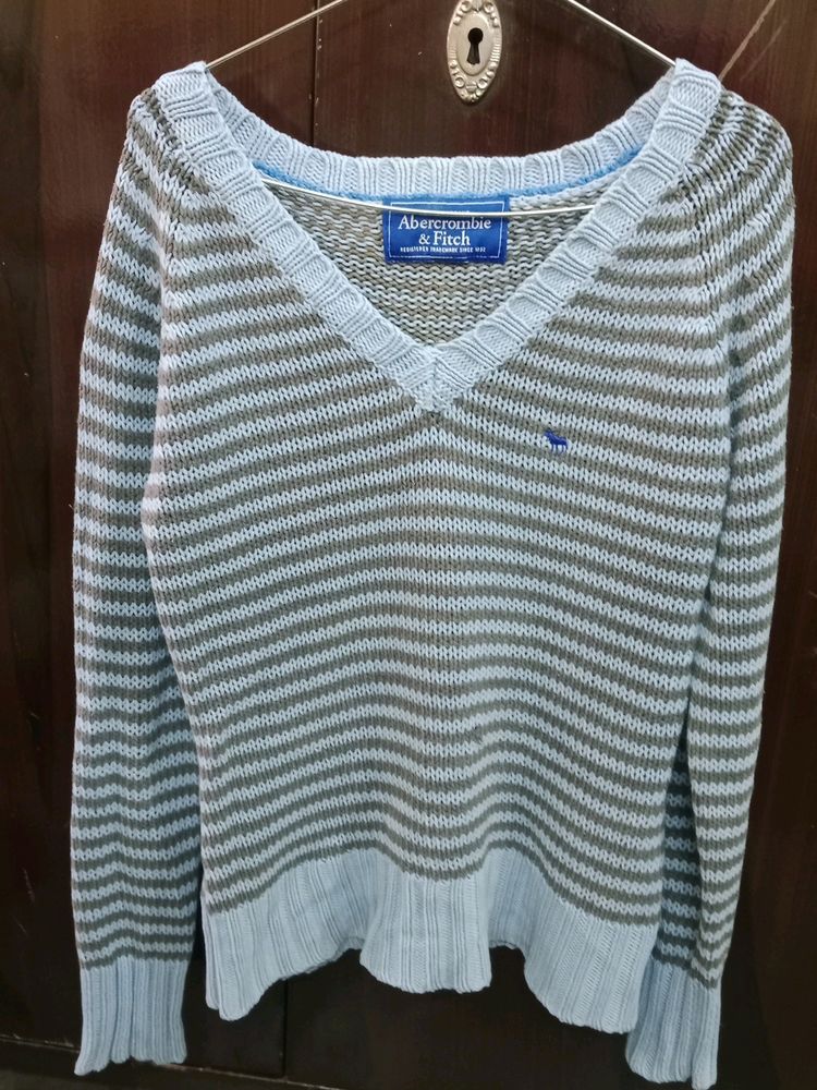 ABERCROMBIE & FITCH Woolen Sweater