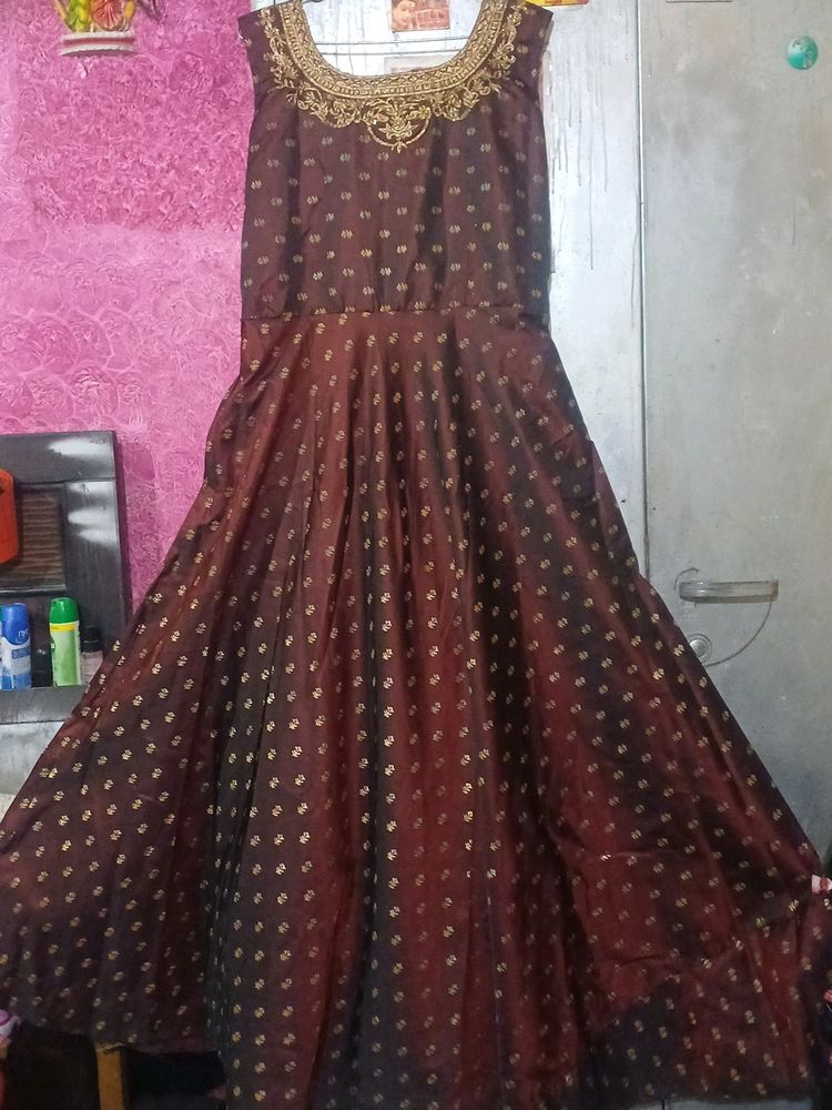 Mehroon Gown XXL